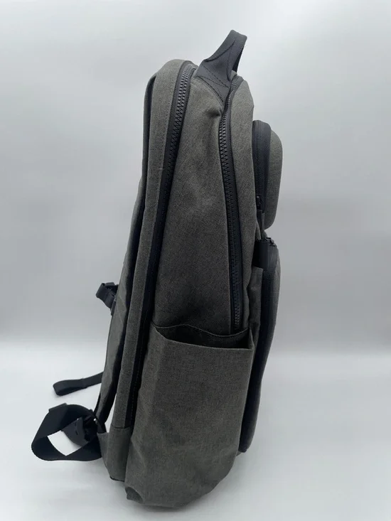 Lululemon Cruiser Backpack - Picture 5 of 9